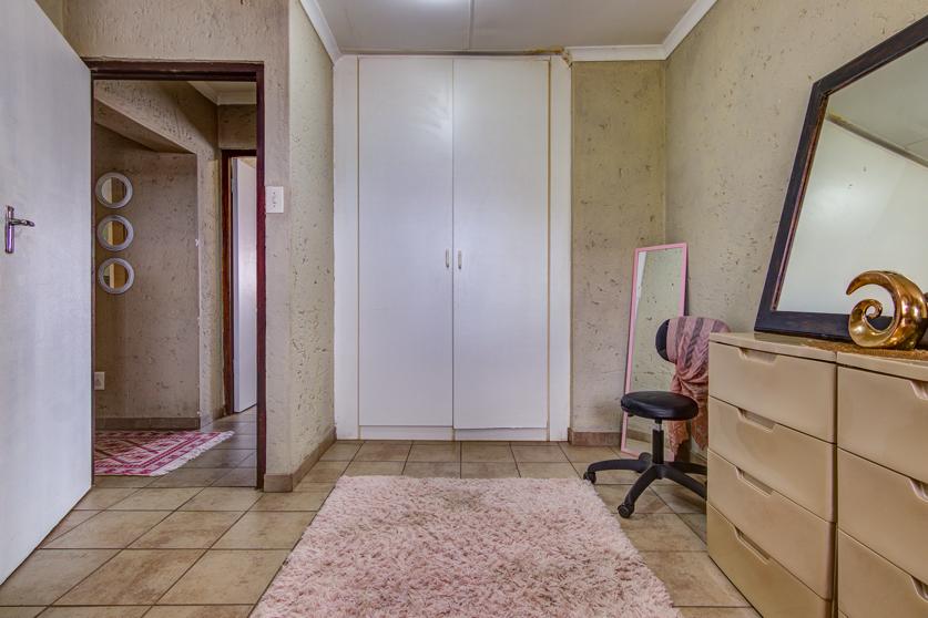 0 Bedroom Property for Sale in Glen Marais Gauteng