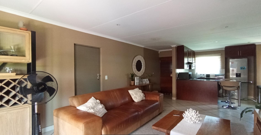 3 Bedroom Property for Sale in Thatchfield Gauteng