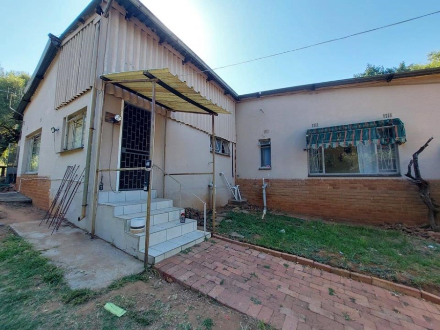 4 Bedroom Property for Sale in Kameeldrift West Gauteng