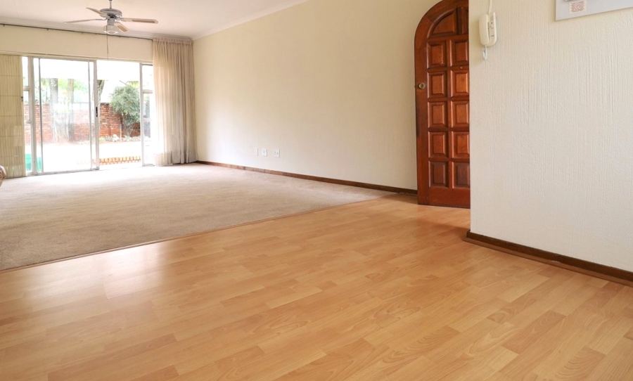 4 Bedroom Property for Sale in Rietvalleipark Gauteng
