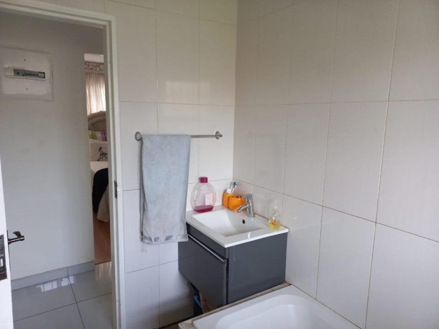 3 Bedroom Property for Sale in Vosloorus Gauteng