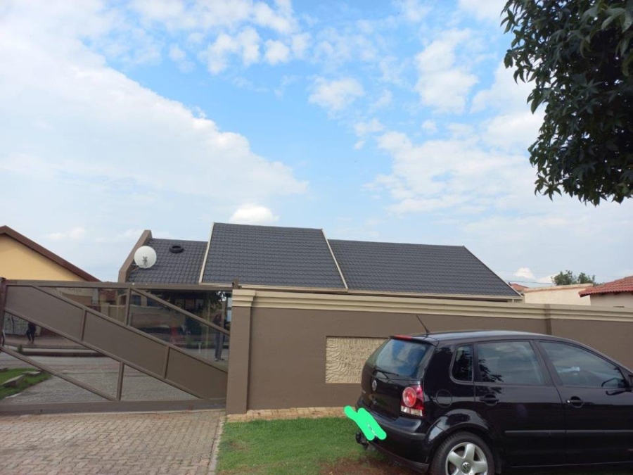 3 Bedroom Property for Sale in Vosloorus Gauteng