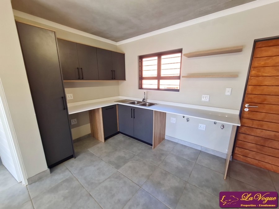 To Let 2 Bedroom Property for Rent in Olympus AH Gauteng