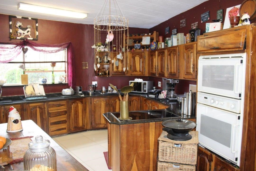 5 Bedroom Property for Sale in Dersley Gauteng