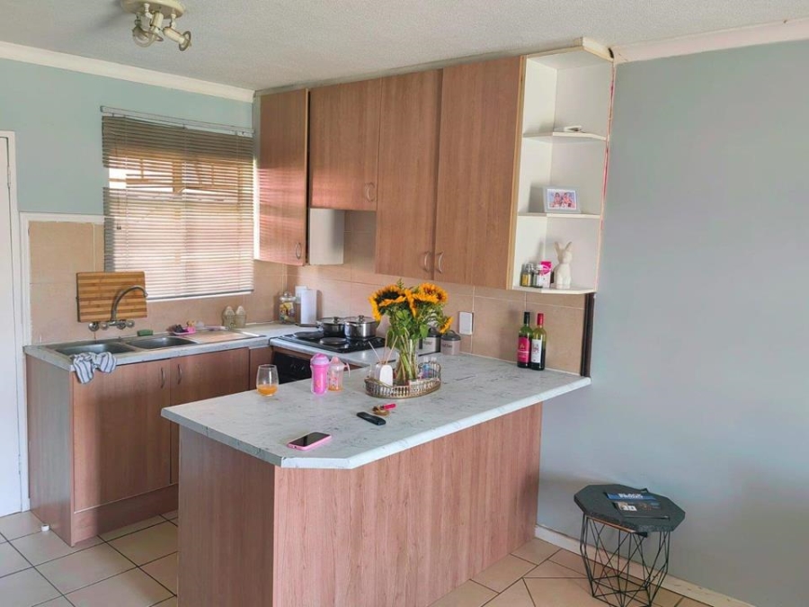 2 Bedroom Property for Sale in Wonderpark Estate Gauteng