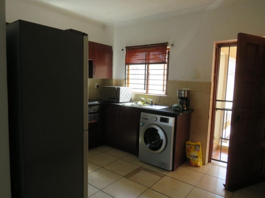 2 Bedroom Property for Sale in Hesteapark Gauteng