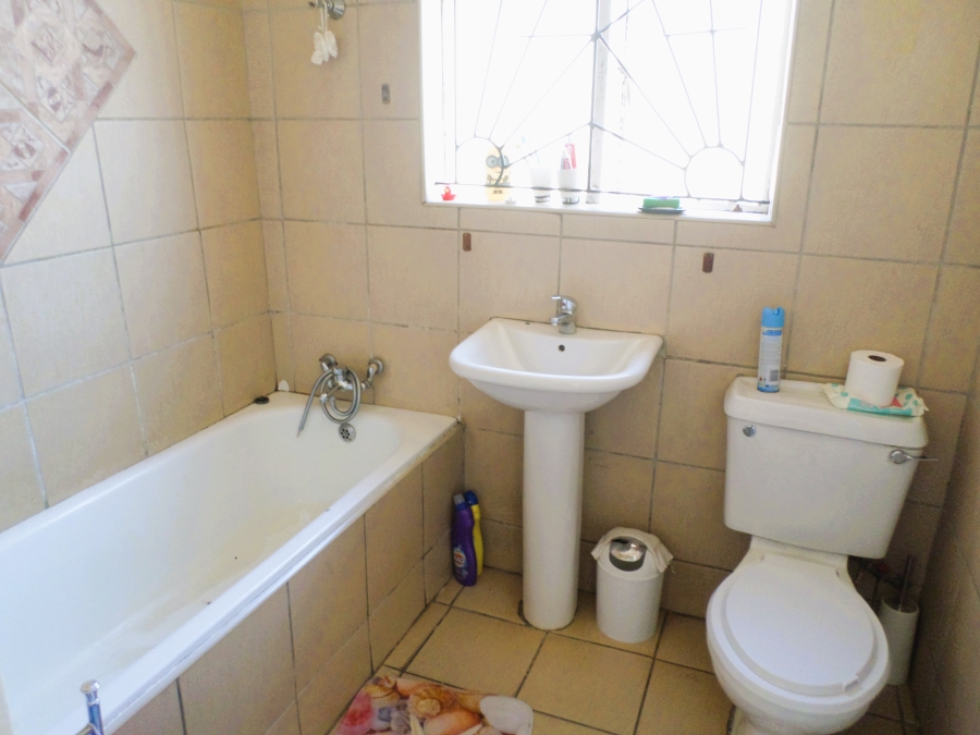 2 Bedroom Property for Sale in Eldorado Park Gauteng