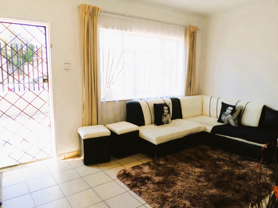 2 Bedroom Property for Sale in Eldorado Park Gauteng