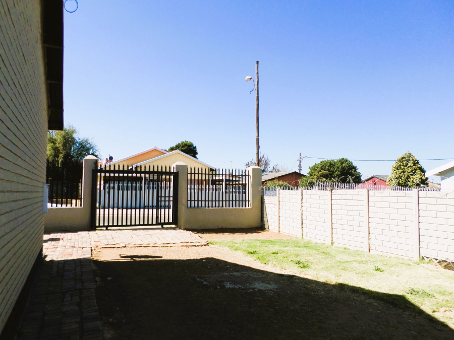 2 Bedroom Property for Sale in Eldorado Park Gauteng