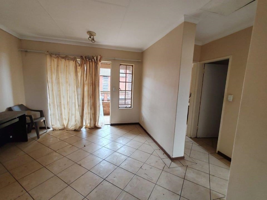 2 Bedroom Property for Sale in Wonderpark Estate Gauteng