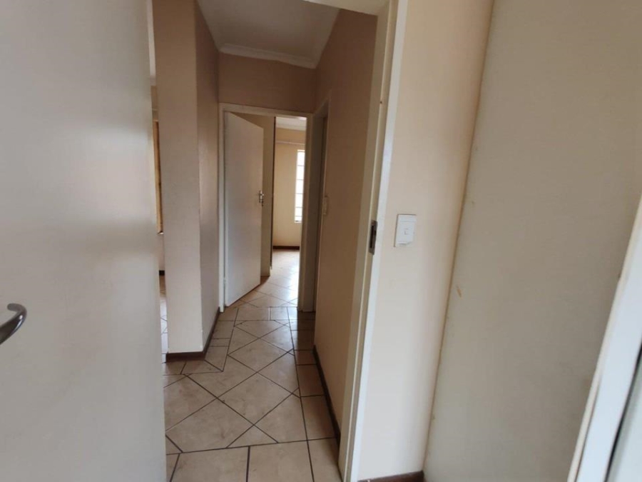 2 Bedroom Property for Sale in Wonderpark Estate Gauteng