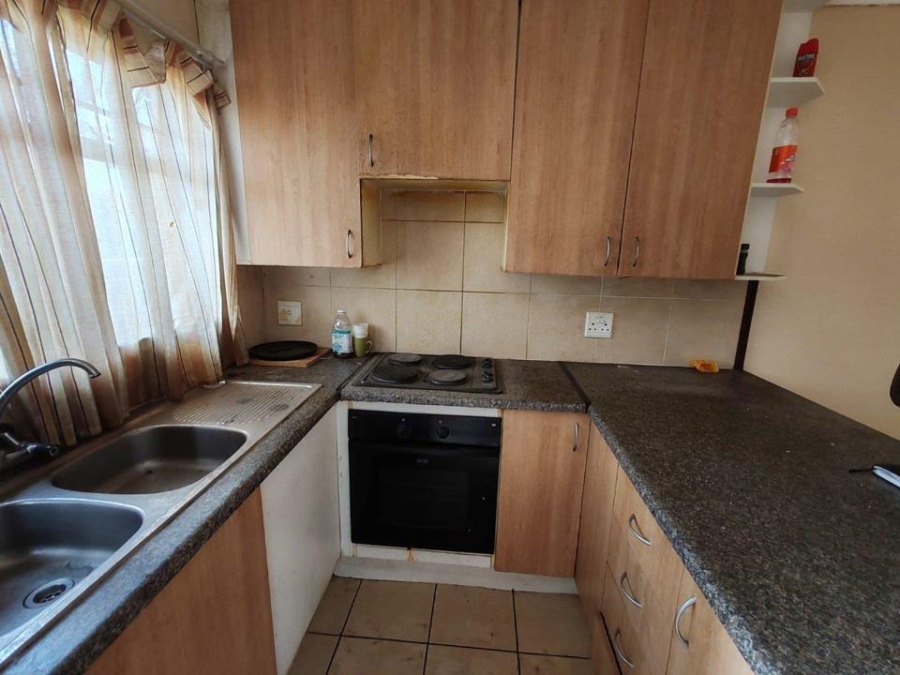 2 Bedroom Property for Sale in Wonderpark Estate Gauteng