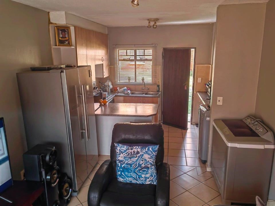 2 Bedroom Property for Sale in Wonderpark Estate Gauteng