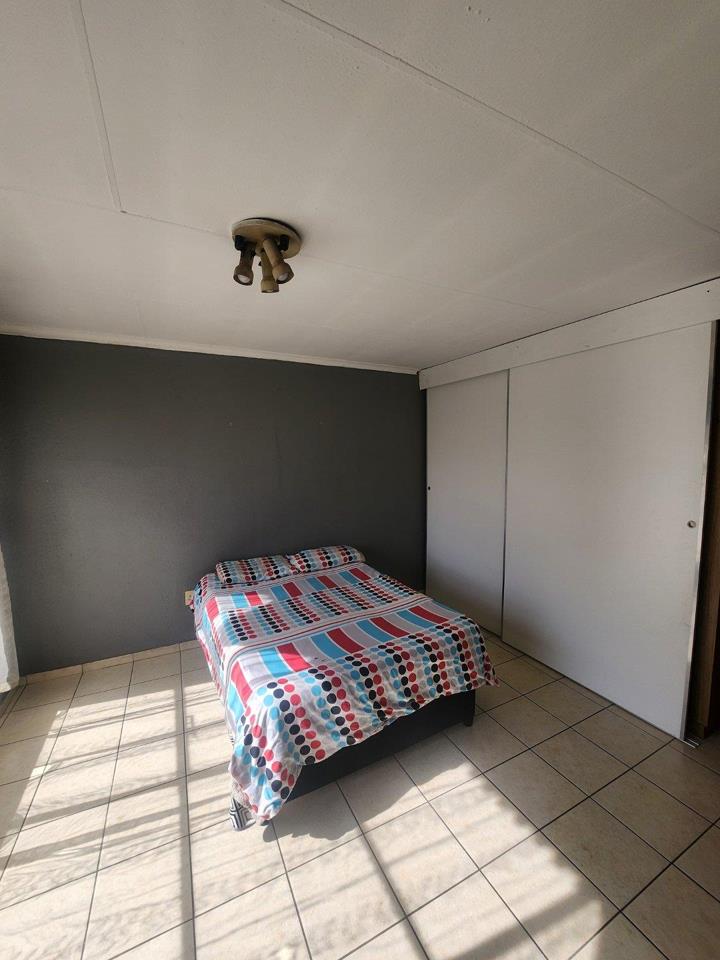 2 Bedroom Property for Sale in Florida Gauteng