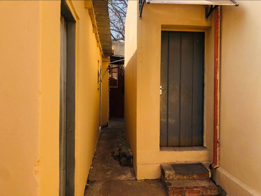 5 Bedroom Property for Sale in Malvern East Gauteng