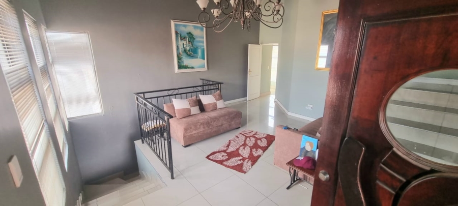 4 Bedroom Property for Sale in Northcliff Gauteng