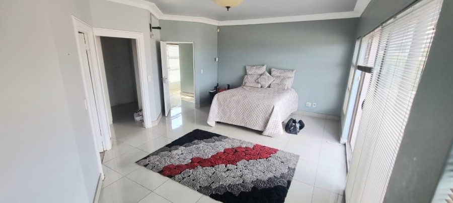 4 Bedroom Property for Sale in Northcliff Gauteng