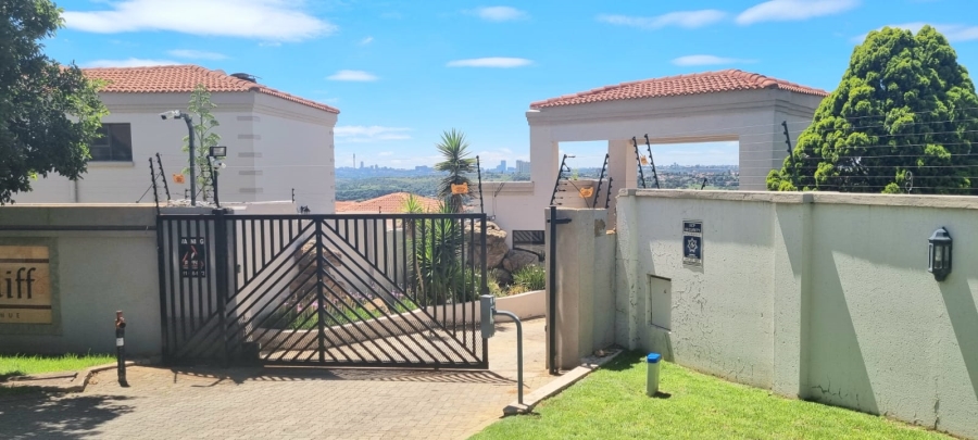 4 Bedroom Property for Sale in Northcliff Gauteng