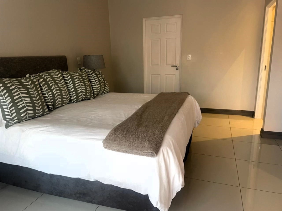 To Let 4 Bedroom Property for Rent in Olympus AH Gauteng