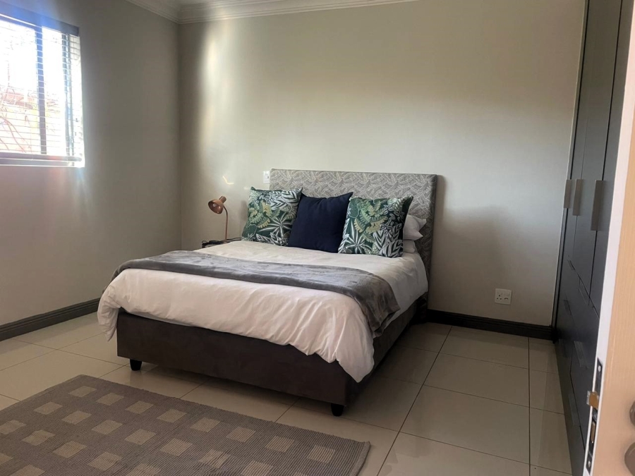 To Let 4 Bedroom Property for Rent in Olympus AH Gauteng