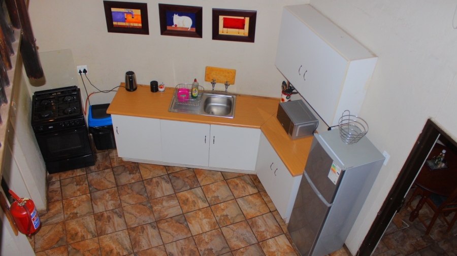 6 Bedroom Property for Sale in Olivedale Gauteng