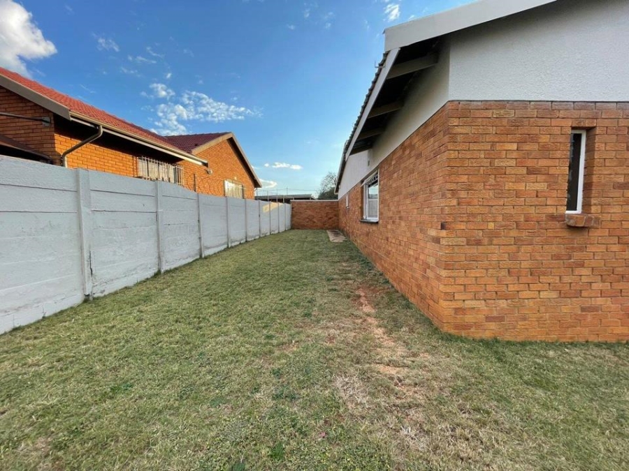 3 Bedroom Property for Sale in Visagie Park Gauteng