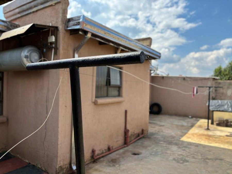 3 Bedroom Property for Sale in Duduza Gauteng