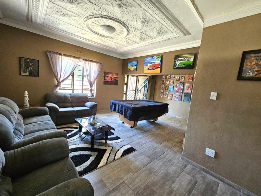 3 Bedroom Property for Sale in Noycedale Gauteng