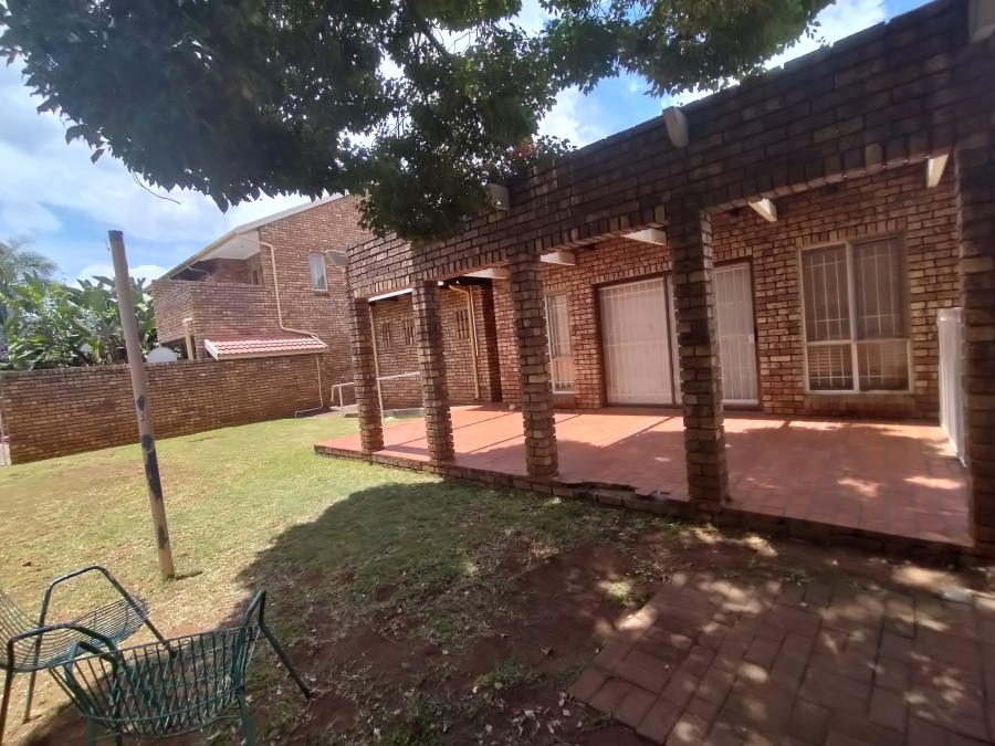 1 Bedroom Property for Sale in Lyttelton Manor Gauteng