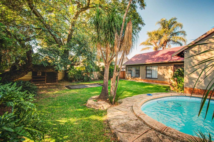 4 Bedroom Property for Sale in Petersfield Gauteng