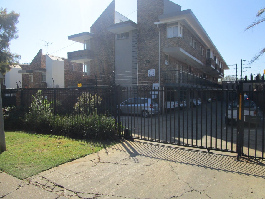 2 Bedroom Property for Sale in Lyttelton Manor Gauteng