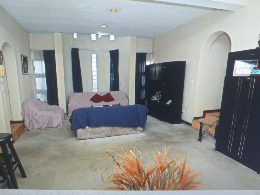 5 Bedroom Property for Sale in Buccleuch Gauteng