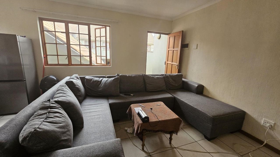 1 Bedroom Property for Sale in Olympus AH Gauteng