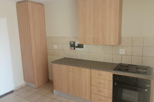 2 Bedroom Property for Sale in Akasia Gauteng