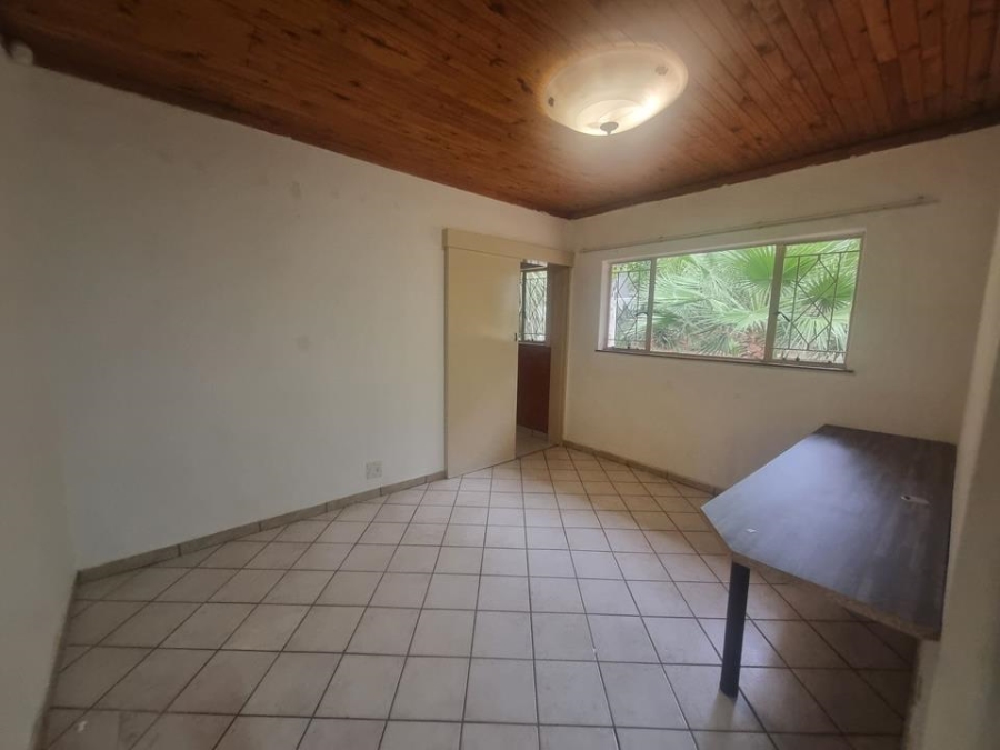 4 Bedroom Property for Sale in Garsfontein Gauteng