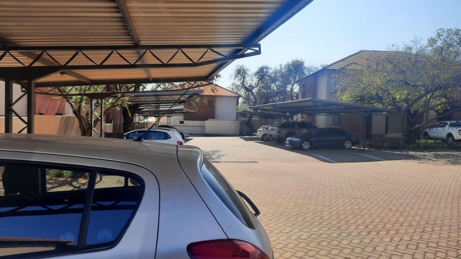 2 Bedroom Property for Sale in Pretorius Park Gauteng