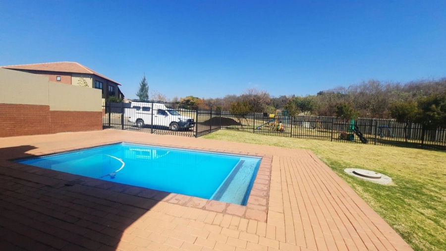 2 Bedroom Property for Sale in Pretorius Park Gauteng