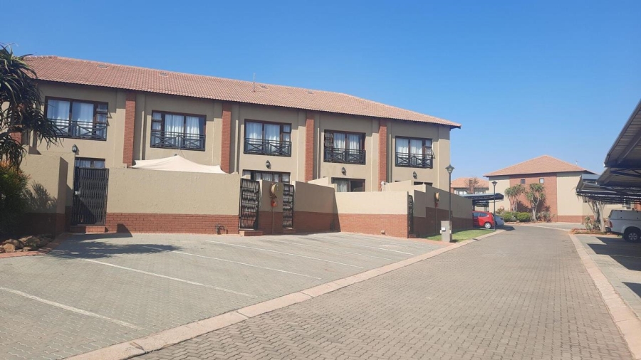 2 Bedroom Property for Sale in Pretorius Park Gauteng