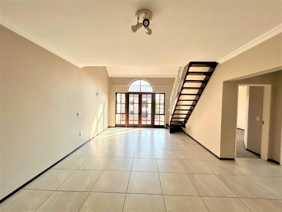 To Let 3 Bedroom Property for Rent in Edenburg Gauteng