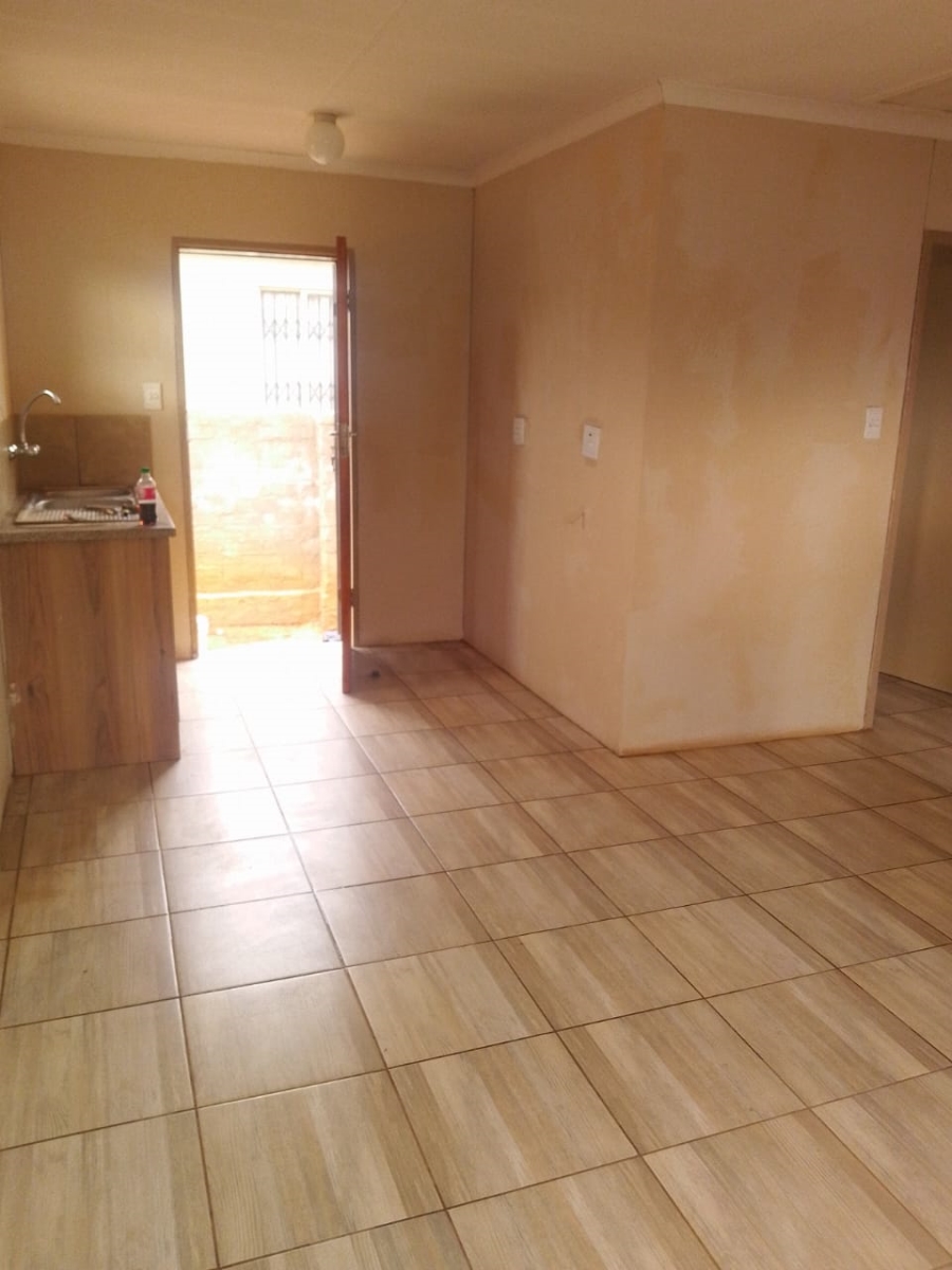 To Let 2 Bedroom Property for Rent in Gem Valley Gauteng