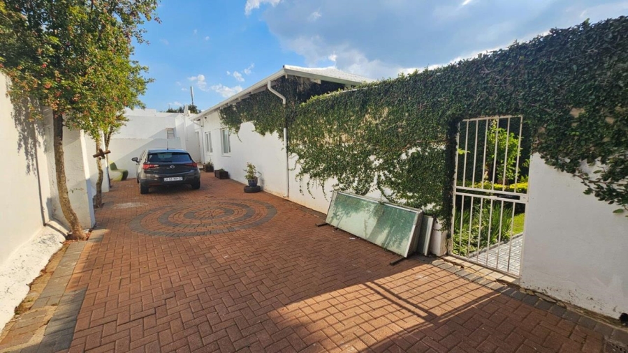 3 Bedroom Property for Sale in Melville Gauteng