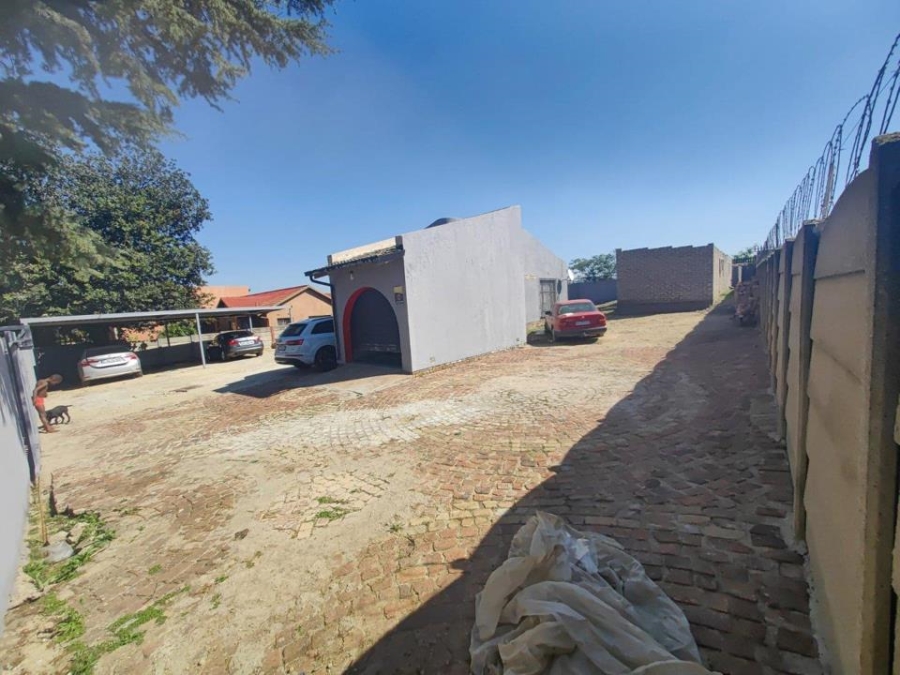 3 Bedroom Property for Sale in Birchleigh North Gauteng