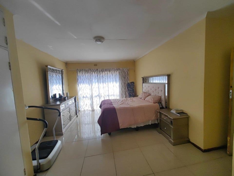 3 Bedroom Property for Sale in Birchleigh North Gauteng