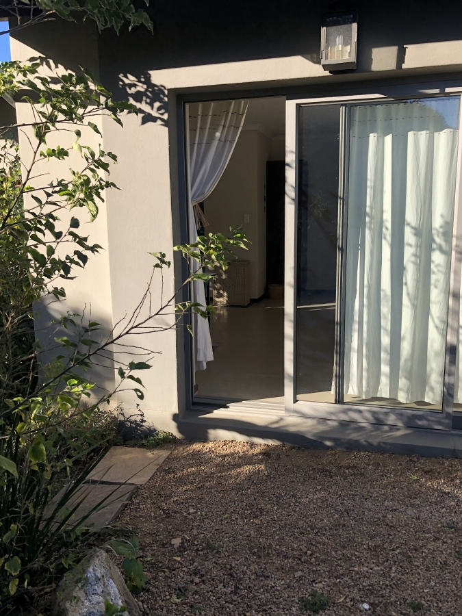 To Let 1 Bedroom Property for Rent in Olivedale Gauteng