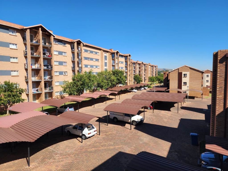 2 Bedroom Property for Sale in Annlin Gauteng