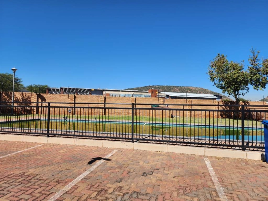 2 Bedroom Property for Sale in Annlin Gauteng