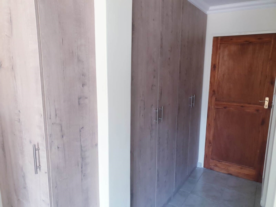 1 Bedroom Property for Sale in Rietfontein A H Gauteng