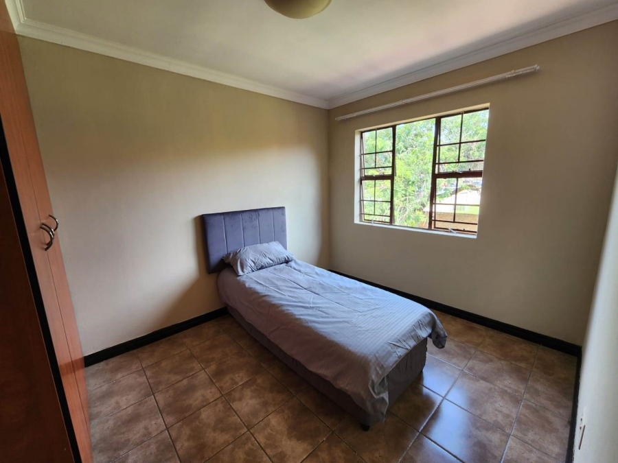 2 Bedroom Property for Sale in Magalieskruin Gauteng