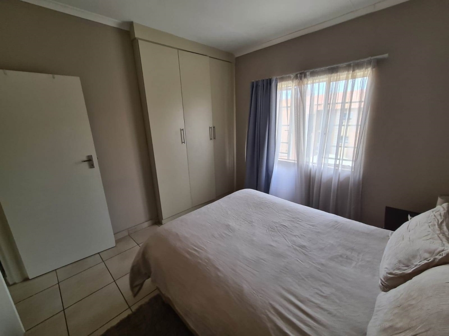 2 Bedroom Property for Sale in Annlin Gauteng