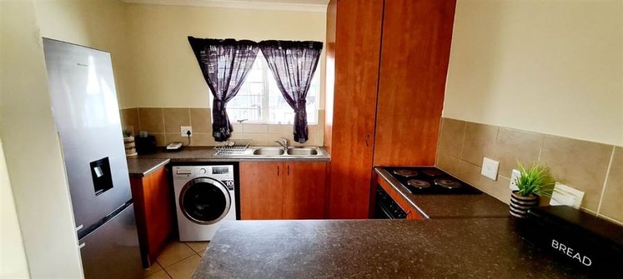 2 Bedroom Property for Sale in Annlin Ext 37 Gauteng